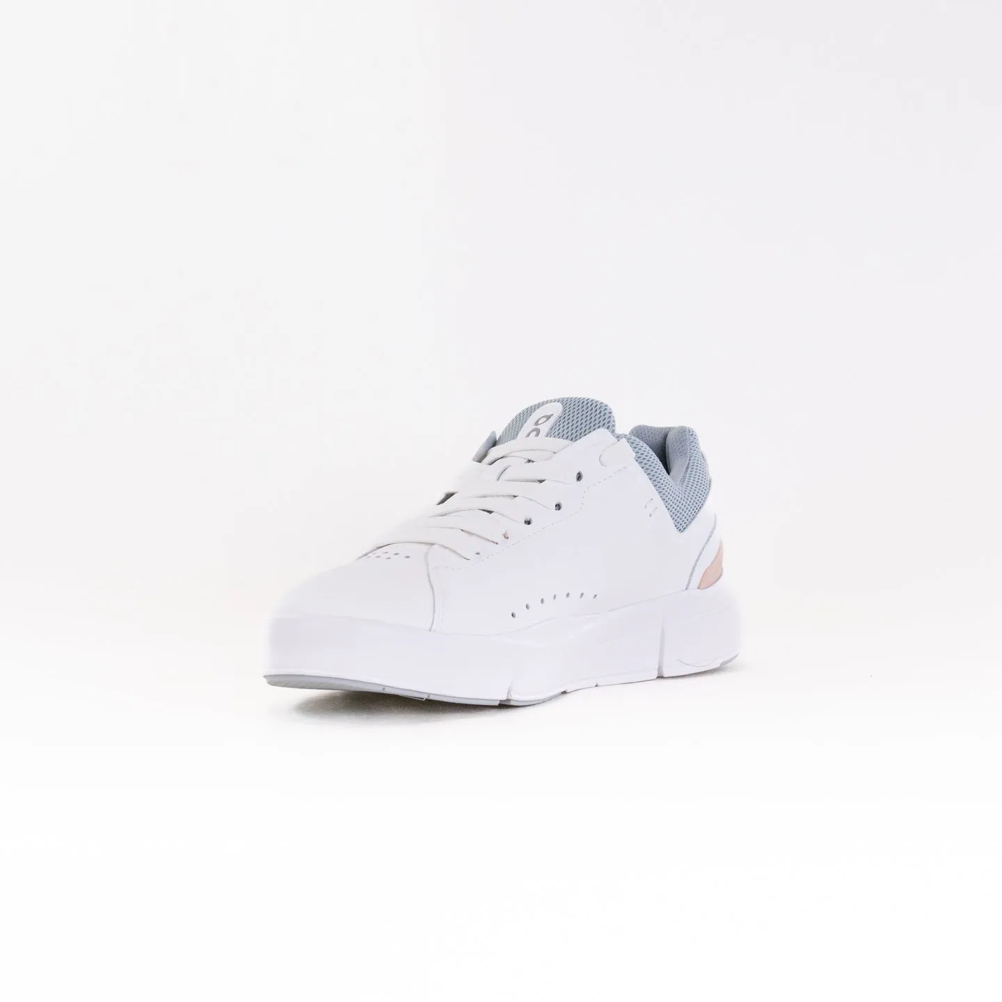 On The Roger Advantage (Women's) - White/Rosehip